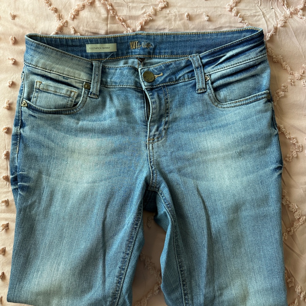 Kut from the cloth jeans size 6 petite like new. Toothpick skinny
